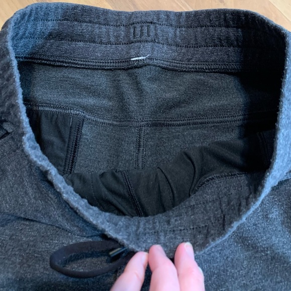 Men’s Lululemon charcoal gray sweatshorts in mint condition.SMALL - Picture 10 of 16